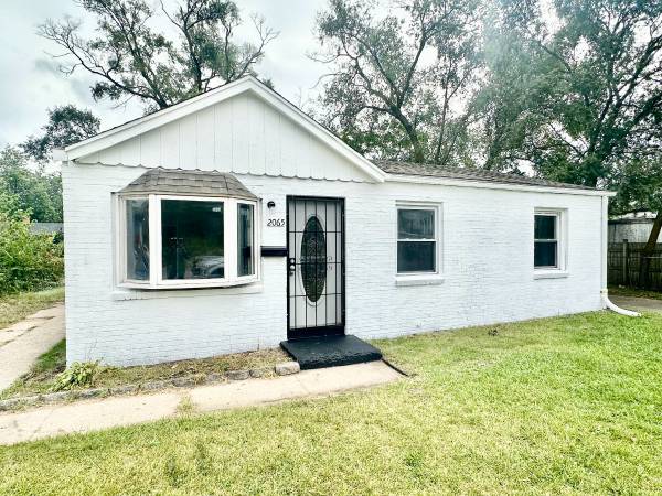 $1,250 / 3br - 2065 CLARK RD. (GARY)63898735764354120
