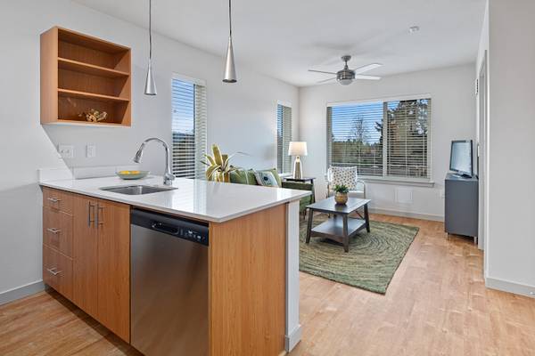 $1,395 / 1br - Where Luxury Meets Convenience @ The Chelsea! (SE Portland, Sellwood, Moreland)64039057605249123