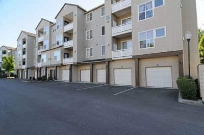 $2,387 / 2br - 862ft2 - Garaje Adjunto (Everett, Merrill Creek Pkwy)63688333113729120
