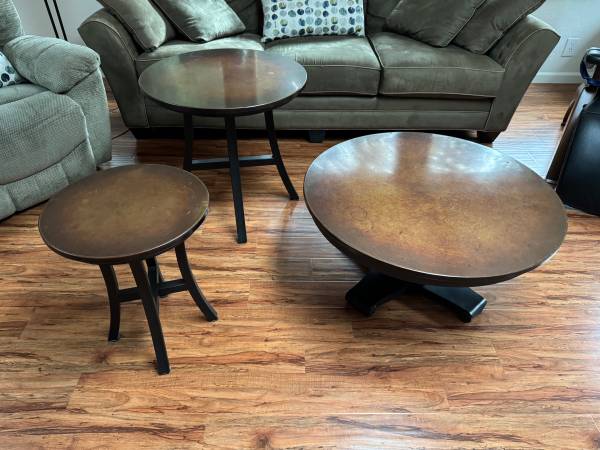 Crate and Barrel Copper Top Coffee Table & 2 End Tables! 1