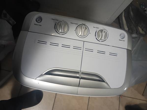 Small portable washer and dryer (Pensacola)63836590851331120