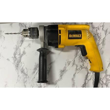 DEWALT Hammer Drill DW511, 1/2" VSR Single Speed Corded Electric. Missing depth 1