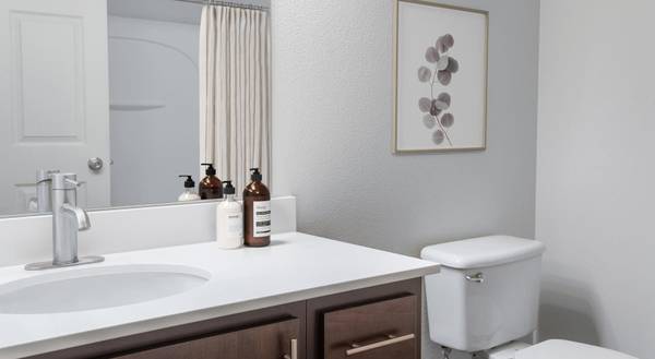 $1,448 / 1br - 672ft2 - Simple, affordable, living63820940472323123