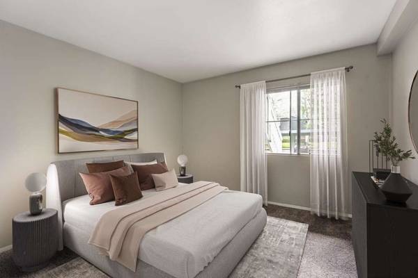 $2,252 / 1br - 650ft2 - 1/bd 1/ba, High Vaulted Ceilings, Situated in Chula Vista! (440 E H St, Chula Vista, CA)63701723450881121