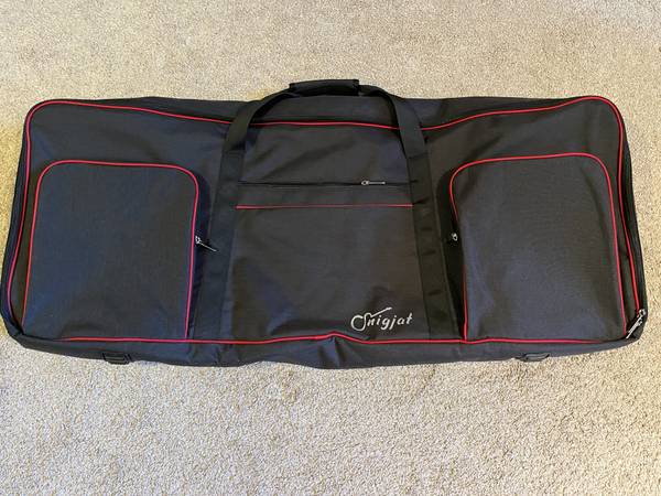 SNIGJAT SOFT KEYBOARD CASE(LIKE NEW) 1