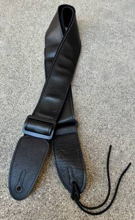 Fender Custom Shop / American Deluxe Leather Guitar/Bass Strap Black 1