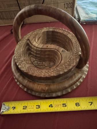 $15 Wood collapsible snack basket! 1