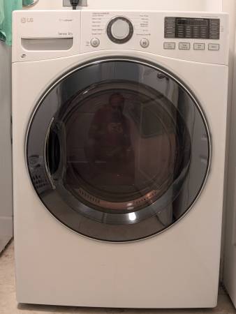 LG Ultra Large Capacity 7.4 Cu Ft Dryer with Steamdry function 1