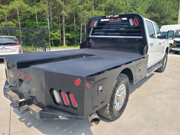 2019 Chevrolet Silverado 3500 LTZ Z71 Diésel 4x4 con Cama Plana y Laterales Bajos SRW - $42,700 (Peachland)63470254149379124
