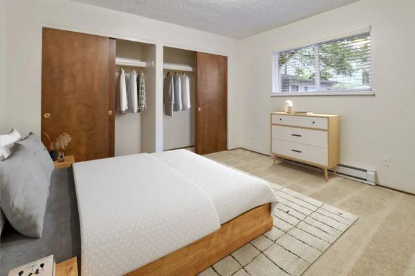 $1,450 / 1br - 750ft2 - Minutes Away From I-5 and Hwy 16, Carport, Covered Parking63929302000515120