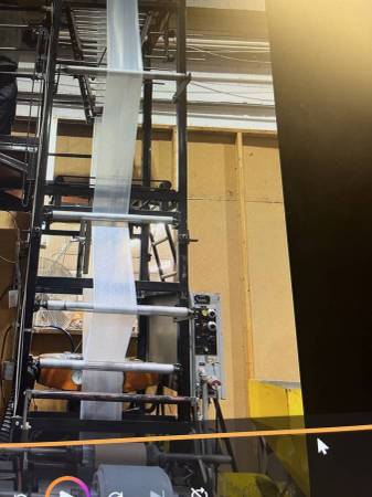 EXTRUDER - 1