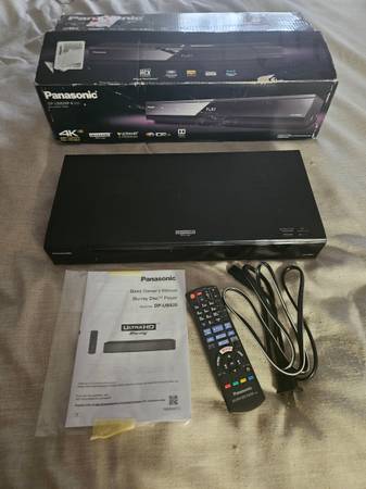 Panasonic DP UB820 PK Blu-Ray Player 1