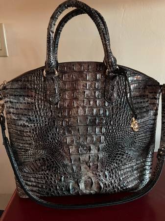 Brahmin handbag/purse Large dome satchel 1