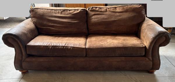 Sofa 1