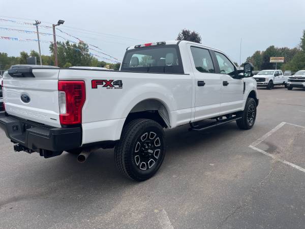 2019 Ford F-250 Crew Cab - Photo 5