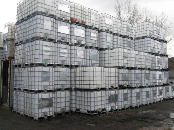 #1 IBC Tote Source:275 Gallon Food Grade Like NEW, 330 Gallon IBC's 1