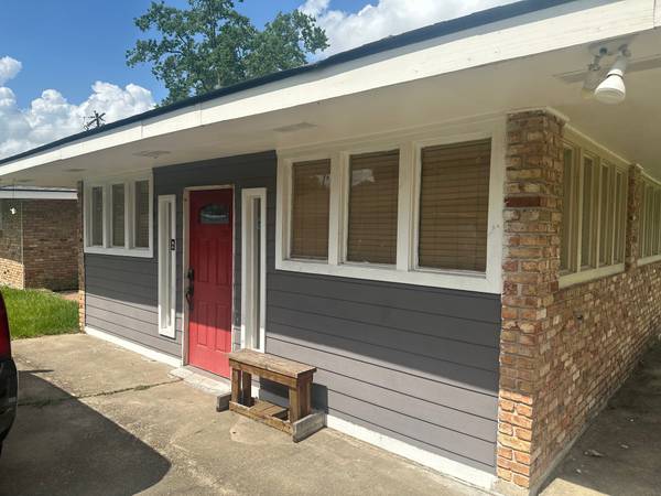 $235,000 / 3br - 2688ft2 - Home for Sale On Monterrey (Baton Rouge)63902942594563122
