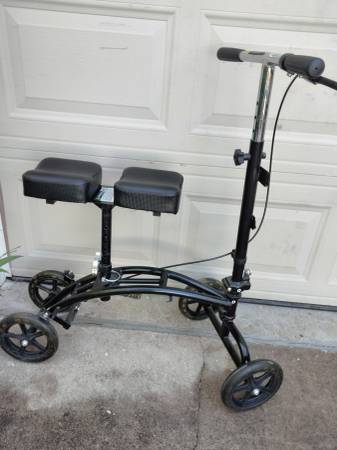 Premium Knee Scooter 1