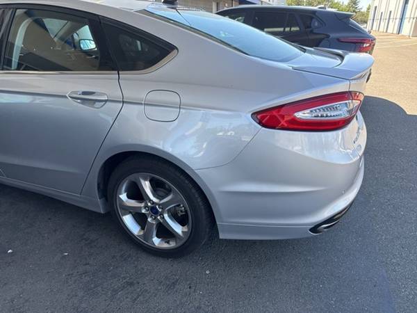 2016 Ford Fusion SE - Just Arrived! - $10,648 (916-993-5353)63619407301889122