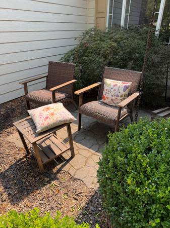 Yard sale photo
