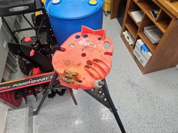 Pipe Threading Equipment like new 1