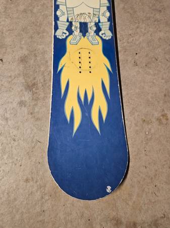 M3 Tabla de Snowboard para Ssle - Tamaño 158 - $60 (Oceanside)63436954594945123