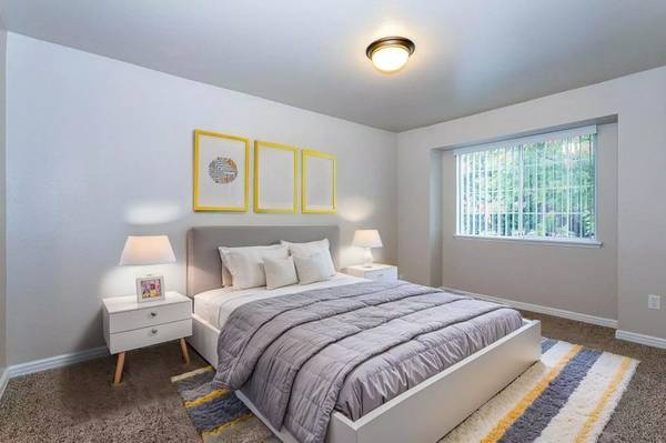 $2,195 / 3br - 1138ft2 - Great Pet-Friendly Community in Bremerton! Ask for details! (Bremerton)64031137355523123