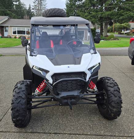 2024 POLARIS RZR XP1000 and trailer 1