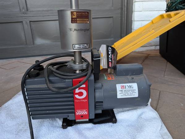 Edwards 5 rotary vane high vacuum pump 2 stage 1