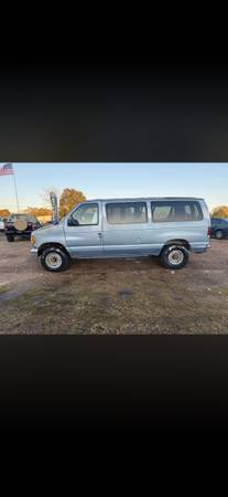 1995 Ford Econoline (Chads Used Cars) 1