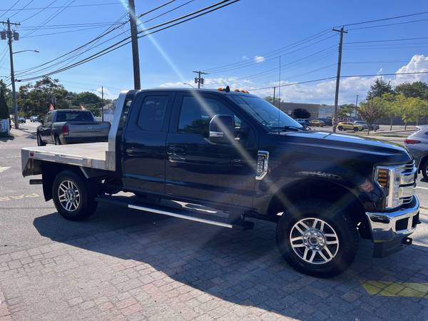 2019 FORD F-250 LARIAT!! FLAT BED CONVERSION!! 27,000 MILES!! 4X4!! 1