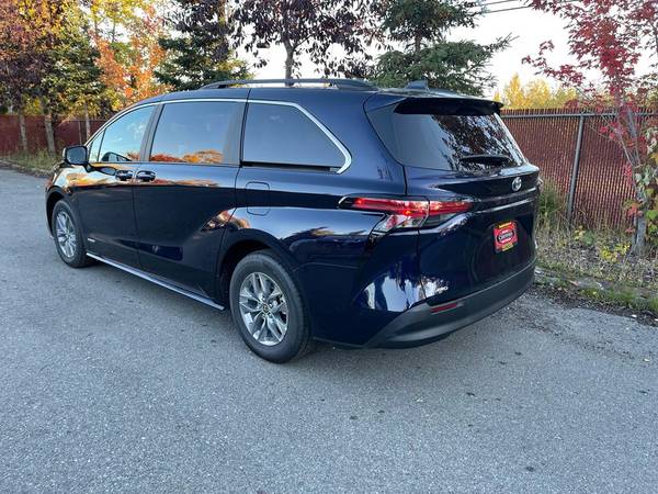 2024 TOYOTA SIENNA LE AWD MINIVAN HÍBRIDO * COMO NUEVO * 29K mi * UN SOLO DUEÑO - $43.950 (Anchorage)63470607507075124