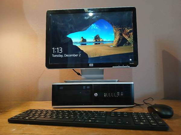 SFF Light Workstation/Gaming | e3-1240 | r5 430 | 12gb ram | Computer 1