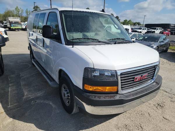 2024 GMC Savana G2500 - Photo 2