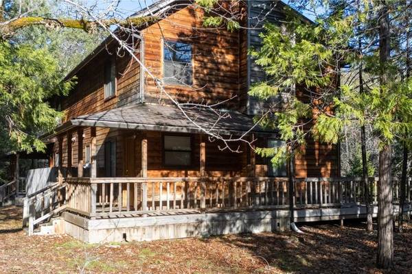 Great Investment property   4 Units    IVRE#2746 1