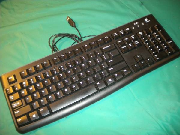 Computer keyboard wired USB 1