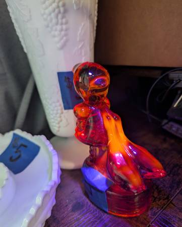 Yard sale photo