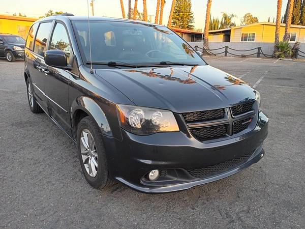 2014 DODGE GRAND CARAVAN R/T - $5,900 (FULLERTON)63618242589057121