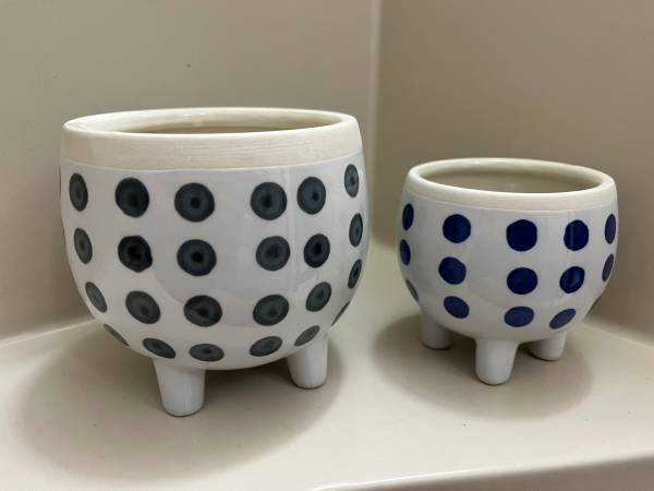 set 2 west elm decorative footed plant flower pots planters 1