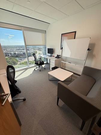 $1,099 🚪 Lock Your Office In Today – Move Tomorrow! (Addison)63796350494593120