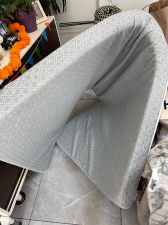 Free Twin mattress topper pad - gently used 1