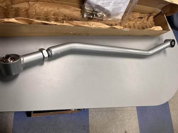 Rubicon XJ Adjustable Front Track Bar 4.5-7.5" Of Lift 1