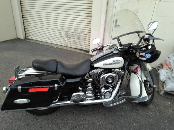 2000 police bike un butchered 1