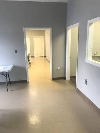 $1 / 2500ft2 - Commercial Retail Space (spartanburg)63661221862401123