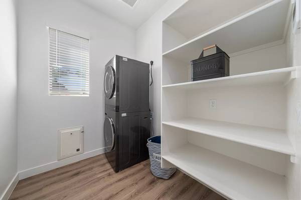 $1,625 / 1br - 764ft2 - Fall in love with our amazing resort-style amenities! (Surprise)64024824794114123