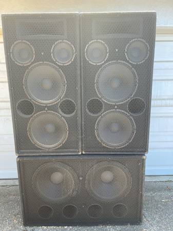 Carvin Speaker Stack 1