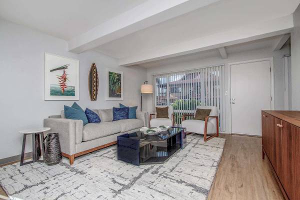 $2,690 / 2br - Privately gated community, Energy efficient appliances (Waipahu)63686709175427123