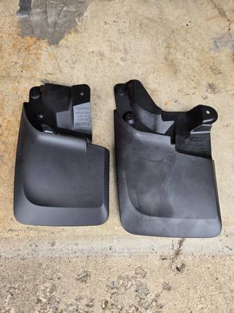 Toyota tacoma splash guards 1