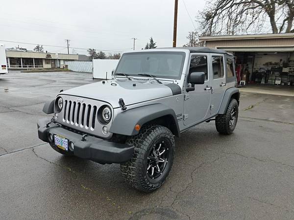 2017 Jeep Wrangler Sport 4x4 1