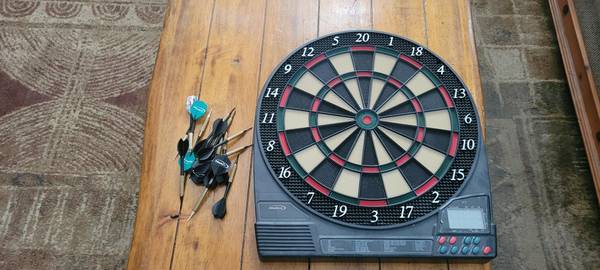 Halex Electronic Dart Board 1